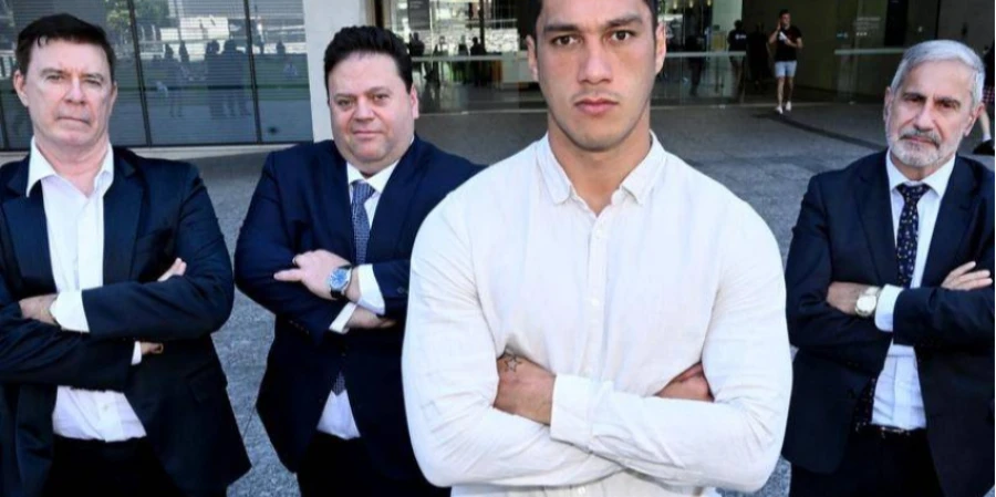 Команда чемпиона обвиняет IBF в заговоре против спортсмена