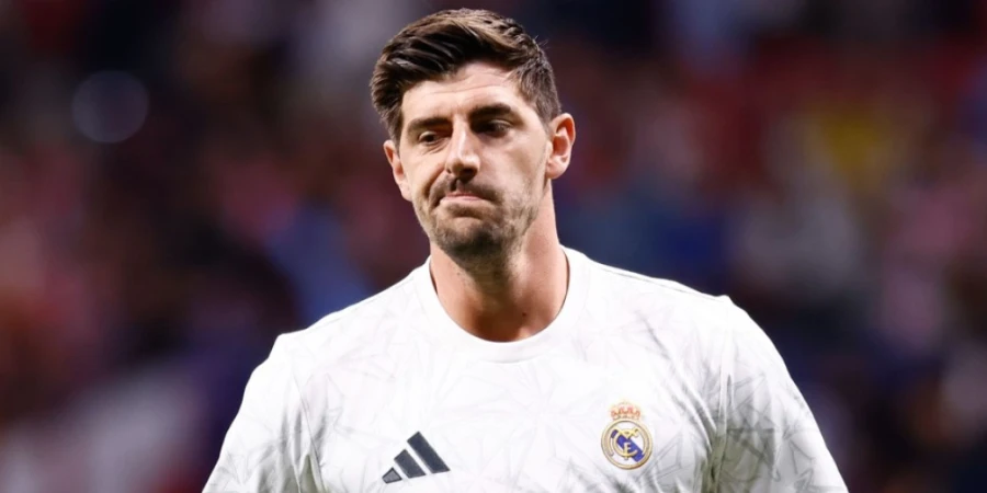 Куртуа достали расистские нападки на Винисиуса