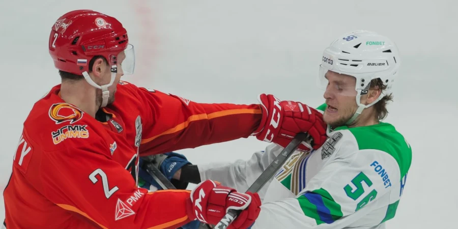 Клуб экс-защитника «Барыса» "навалял" команде урожденного карагандинца