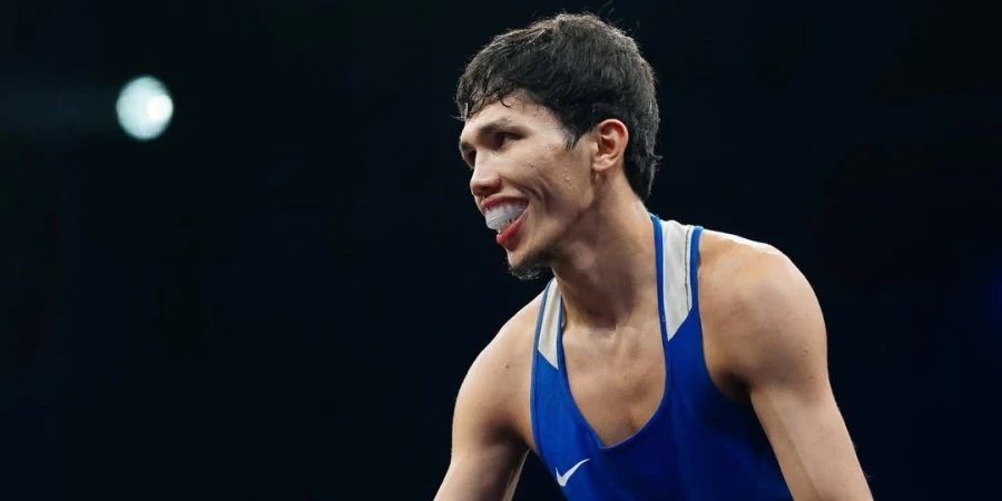 Полное видео боя Ташкенбай — Суреш на ЧА-2026 по боксу