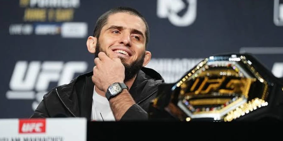 Махачеву нашли нового претендента на титульный бой UFC