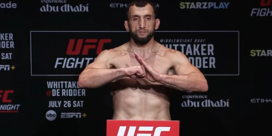 Муслим- Салихов – Карлос Леал. Полное видео боя на UFC on ABC 9