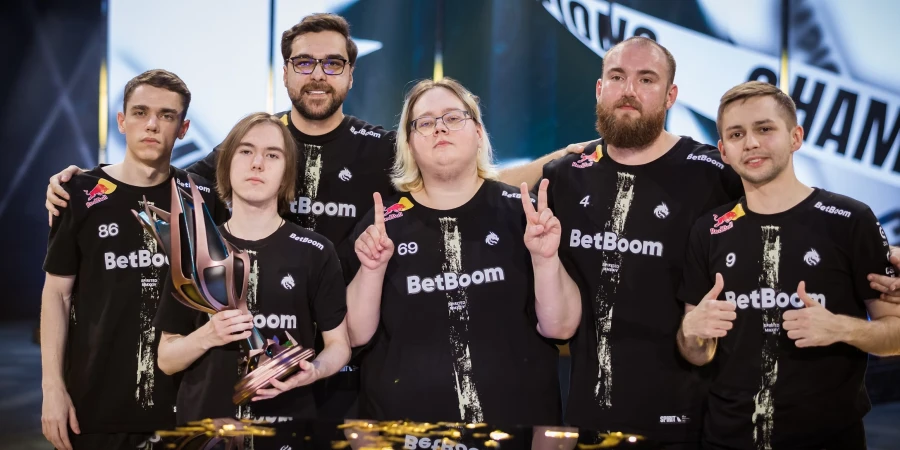 Hally оценил выступление Team Spirit на чемпионате PGL Astana 2025