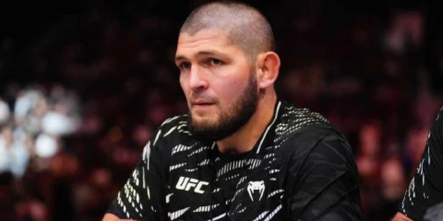 Бывший чемпион UFC сделал жесткое заявление о женских боях