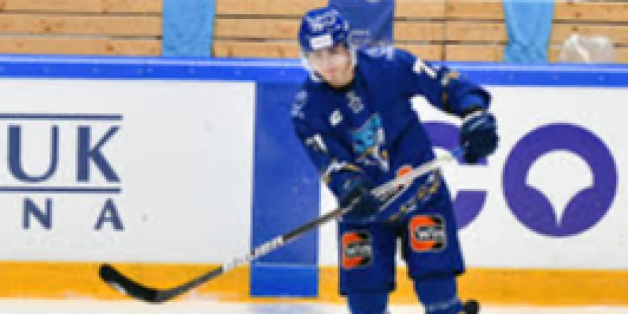 Защитник сборной Казахстана и игрок «Барыса» провел 250-й матч в Лиге