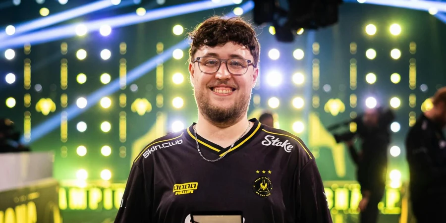 ZywOo прокомментировал 30-й MVP и борьбу с тиммейтами за награду