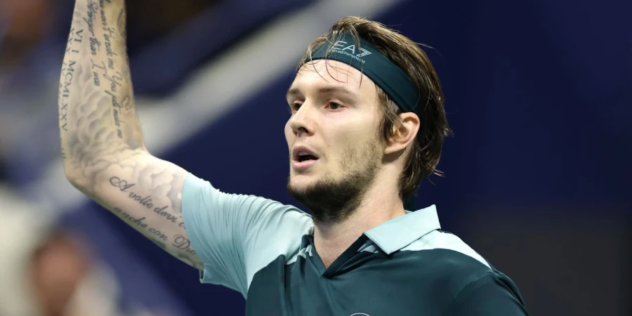 Бублик уничтожил 4-ю ракетку мира и рассказал, как сделал это так легко