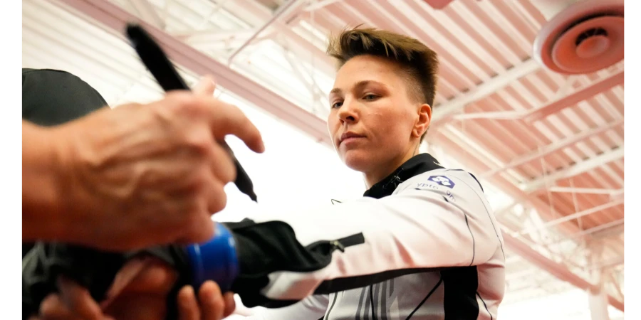 Уроженка Казахстана из UFC сделала прогноз на титульный бой Валентины Шевченко