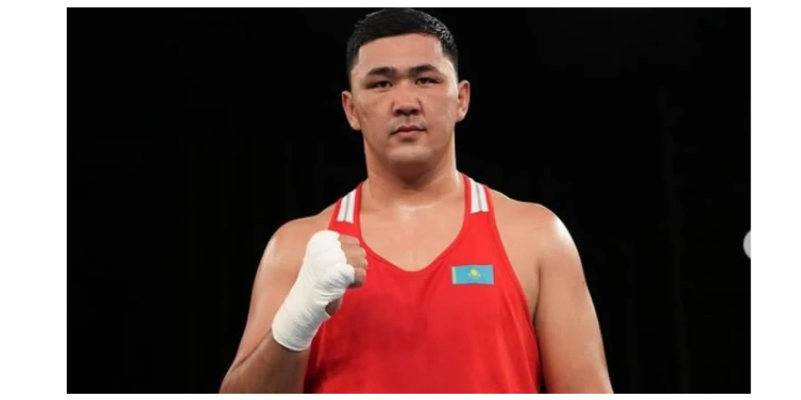 Казахстанский чемпион одержал первую победу на ЧМ-2025