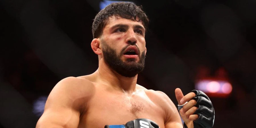 Бывший обладатель чемпионского пояса UFC уверен в силе Царукяна