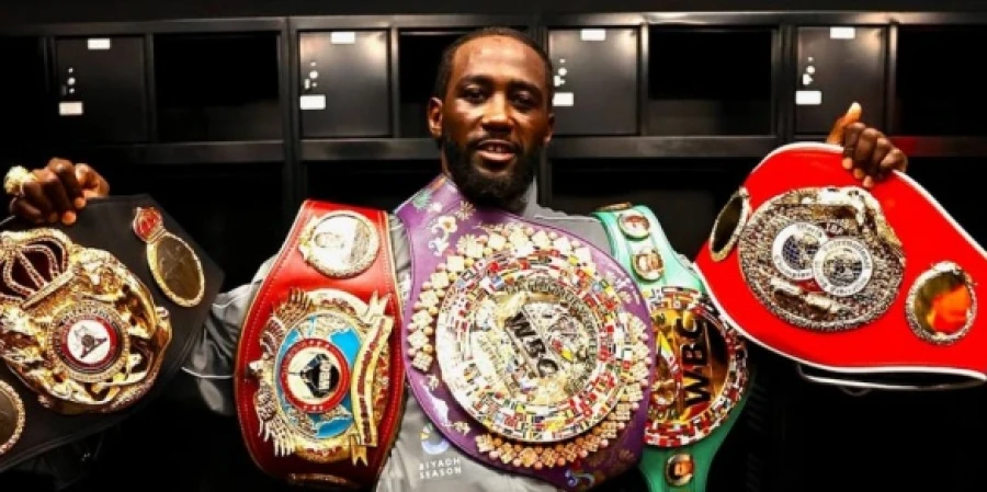 Аңыз боксшы шешімінің себебін ашық айтты