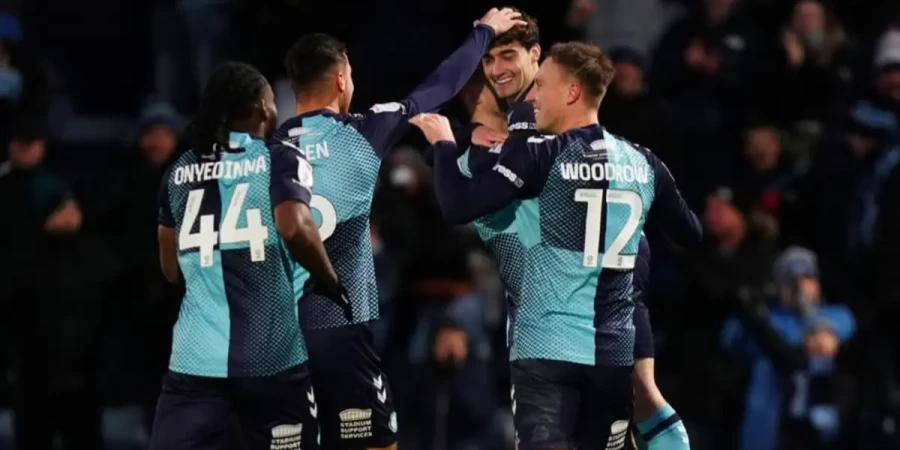 Англияда қазақстандық миллиардердің клубы жеңіске жетіп, алғашқы ондыққа кірді