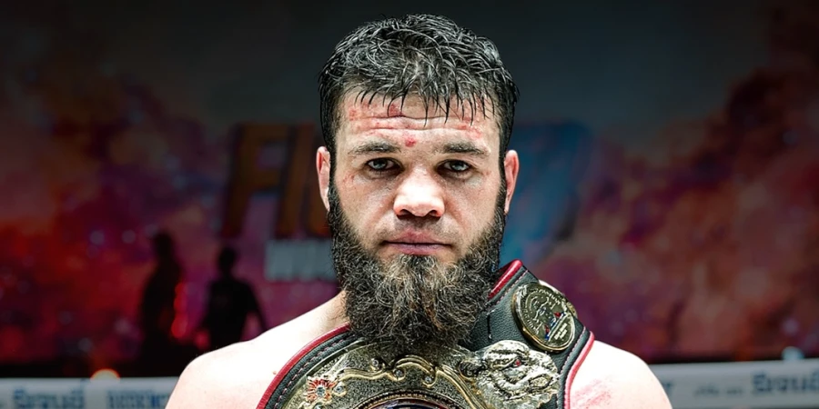 Титулованный казахстанец проведет в Таиланде третий бой