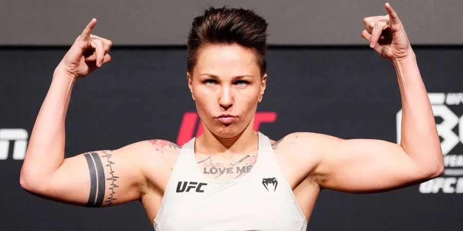 Уроженка Казахстана ответила на издевки хейтеров после исключения из UFC