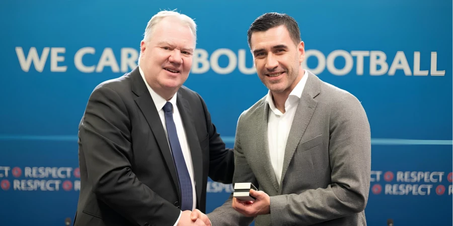 Давид Лория UEFA комитетінің отырысына қатысты