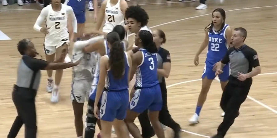 Оставшаяся в меньшинстве команда одержала яркую победу