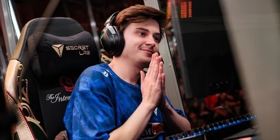 RAMZES666 рассказал о предложениях из топовых команд Dota 2