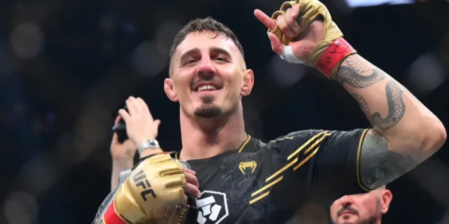 Том Аспиналл UFC-дегі ауыр салмақтағы чемпиондық атағын босатты