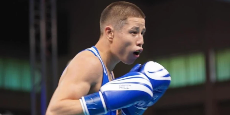 У сборной Казахстана первая победа на ЧА-2026 по боксу