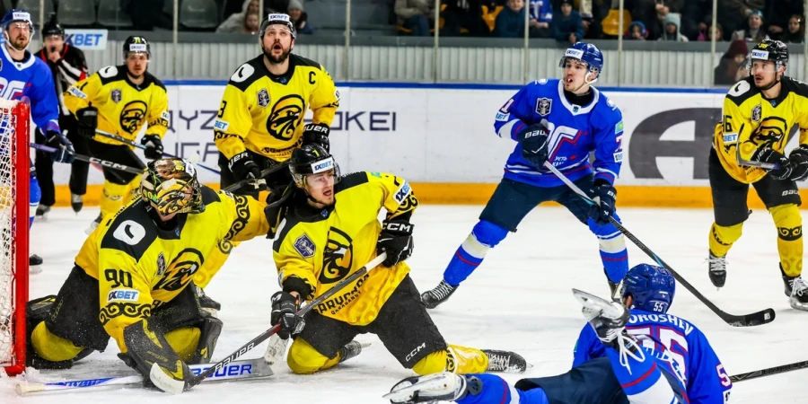 «Сарыарка» сравняла счет в полуфинальной серии ЧРК