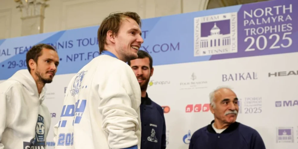 Александр Бублик жұптық кездесуде жеңіске үлес қосты