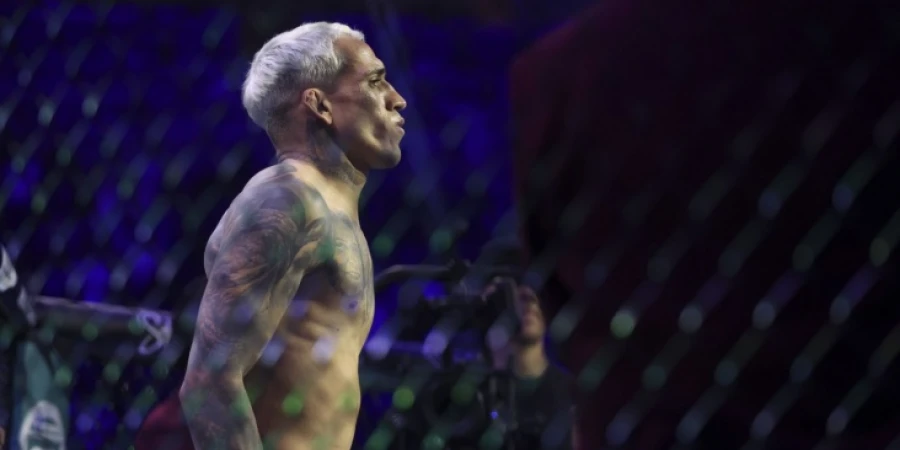 Оливейра мечтает о бое с Макгрегором на турнире UFC в Белом доме