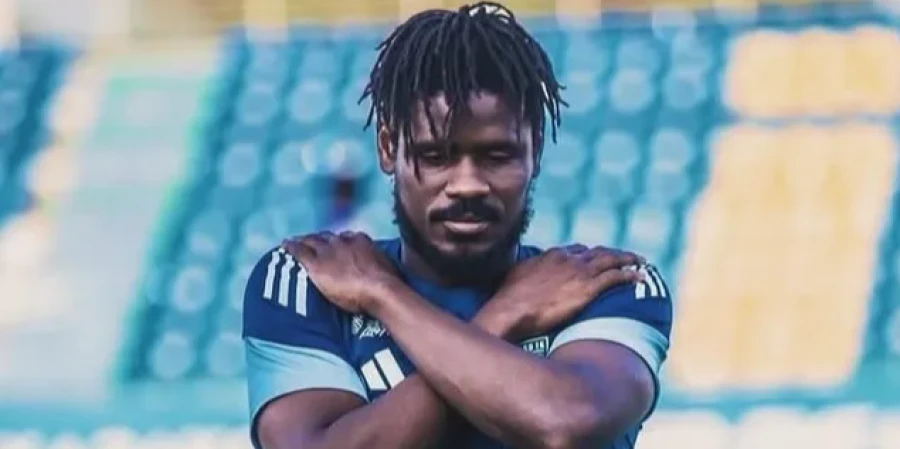 Сайду Фофана уехал до конца мая в Израиль