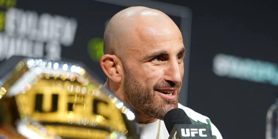 Волкановски назвал условие для завершения карьеры в UFC