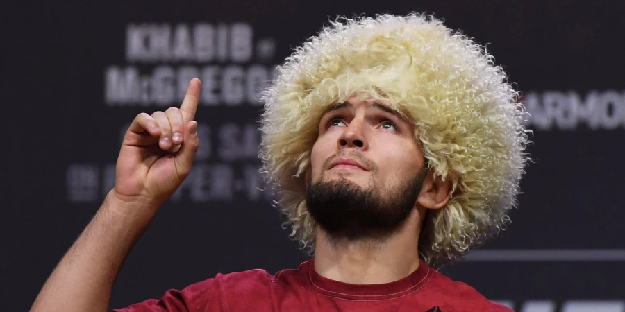 Telegram выручил внушительную сумму на продаже папах Хабиба Нурмагомедова