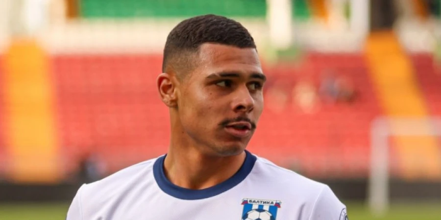 Алекс Фернандес может продолжить карьеру в  «Женисе»