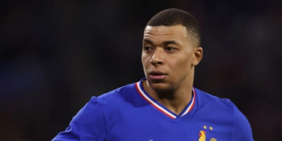 Мбаппе ерекше жетістікті қайталаған Пеледен кейінгі екінші футболшы атанды