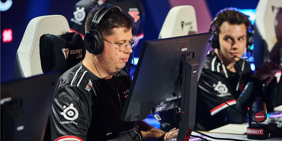 Karrigan заявил о разногласиях с EliGE