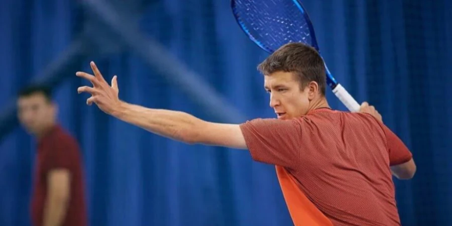 Қазақстандық теннисші Григорий Ломакин Үндістандағы турнирдің финалына шықты