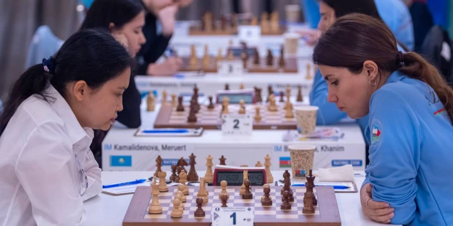 Шахматтан әлем чемпионаты: Қазақстан әйелдер құрамасы турнирді сәтті бастады