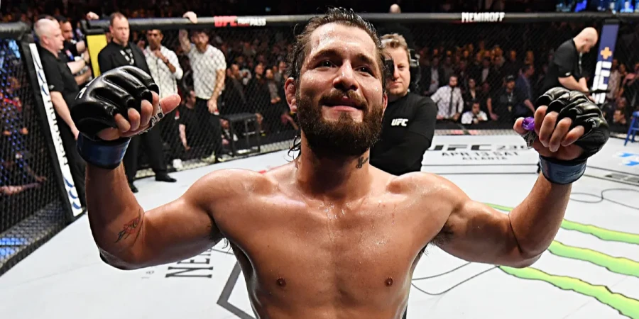 Бывшая звезда UFC Масвидаль предсказал победителя боя Махачев — Гэрри
