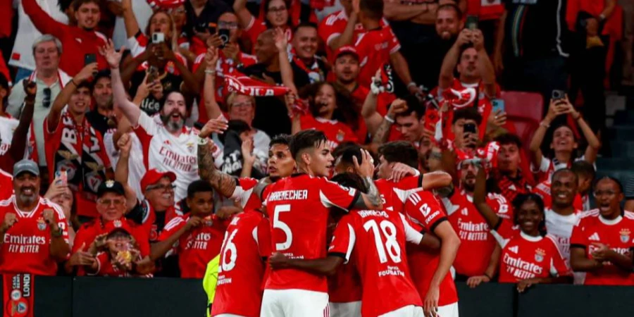 «Бенфика» — «Наполи»: прямая трансляция матча Лиги чемпионов