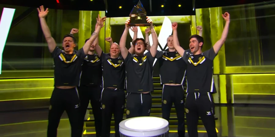 Team Vitality выиграла BLAST Rivals Spring 2025, обыграв Falcons в финале