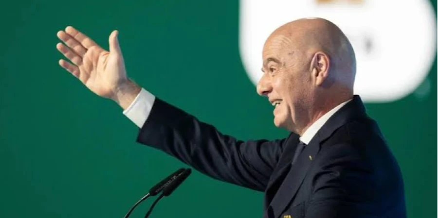 УЕФА проведет независимую проверку сделки Инфантино
