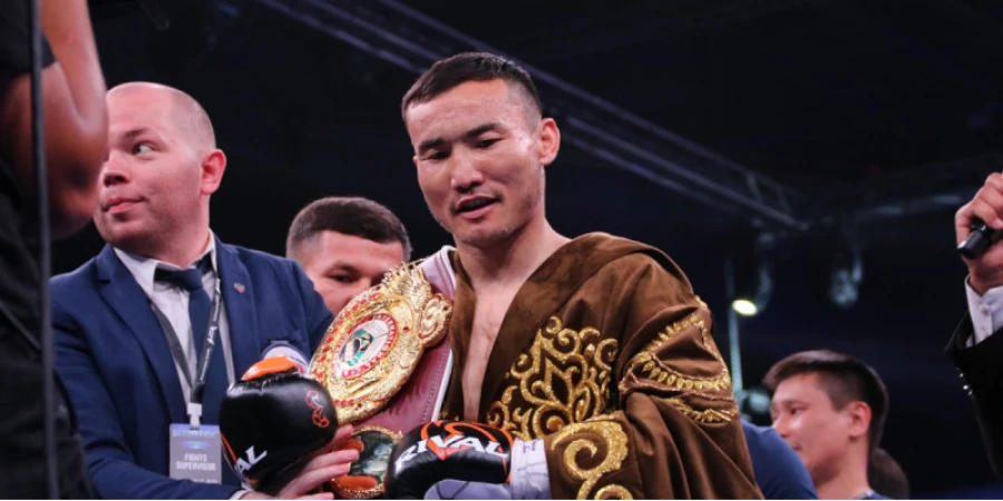 Қанат Ислам көп жылдық үзілістен кейін шаршы алаңға оралады