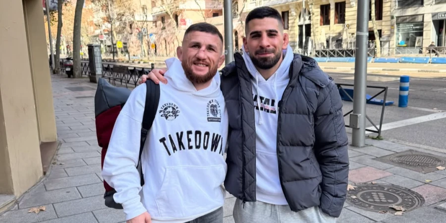 Грузинские бойцы померялись силой удара