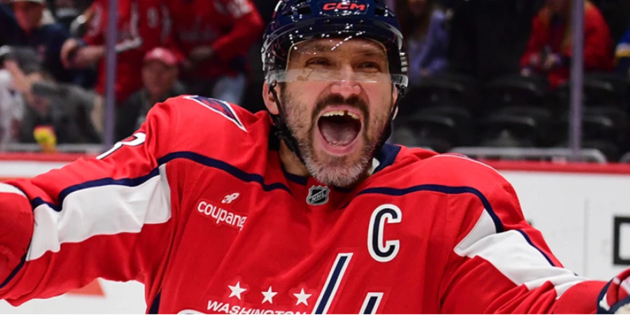 Александр Великий продолжает погоню за Гретцки