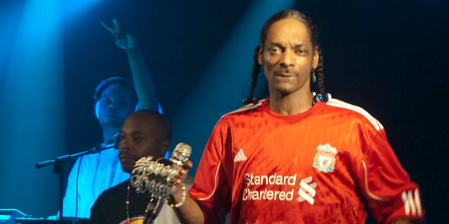 Рэпер Snoop Dogg стал совладельцем английского клуба