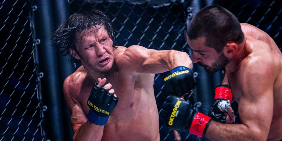 Чемпион Oktagon Жумагулов мечтает о камбэке в UFC