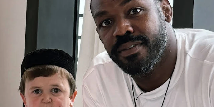 Легенда UFC Джон Джонс рассказал об отношениях с Хасбиком