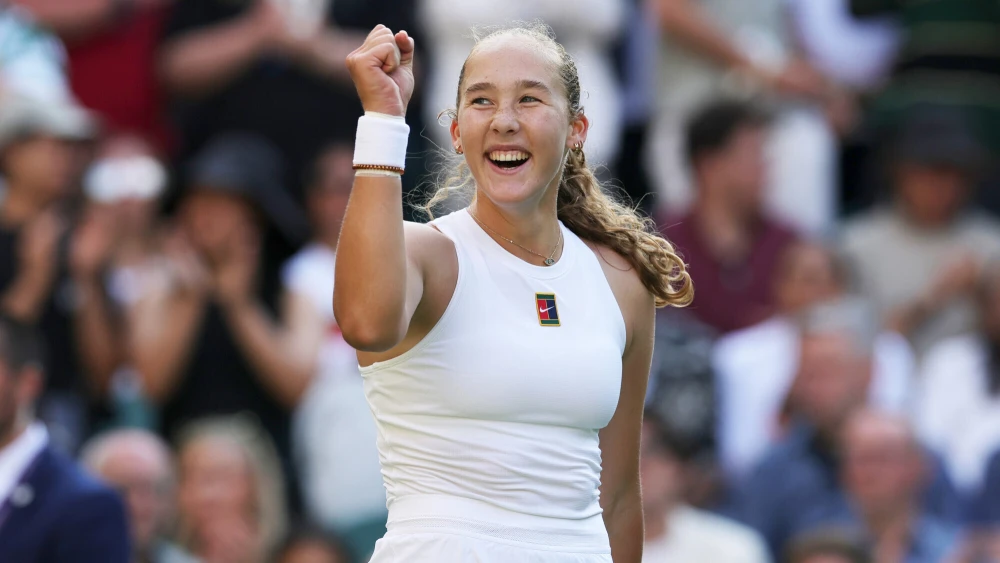 19-летняя россиянка стала чемпионкой «Ролан Гаррос» впервые в карьере