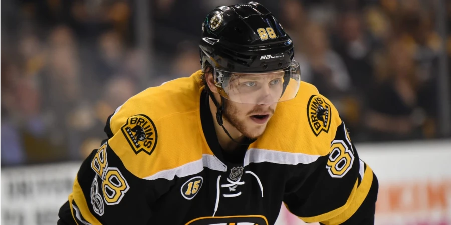 НХЛ. Бостон Брюинз — Каролина Харрикейнз. Американская разборка: «ураганы» в логове «медведей». Прямая трансляция