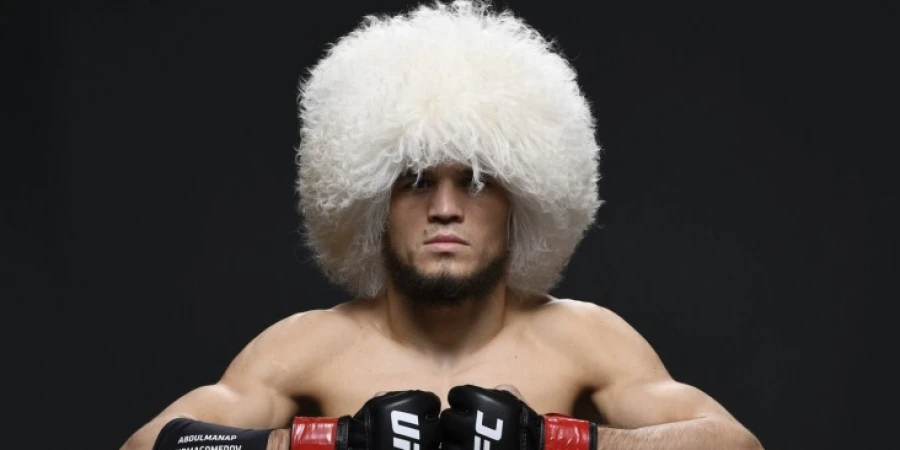 Умар жестко ответил на слова о «пропихивании» в UFC
