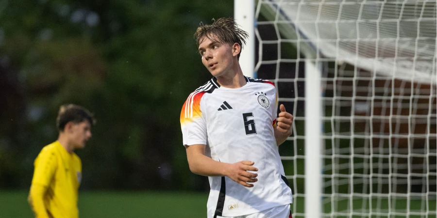 16-летний футболист побил рекорд звезда мадридского «Реала»