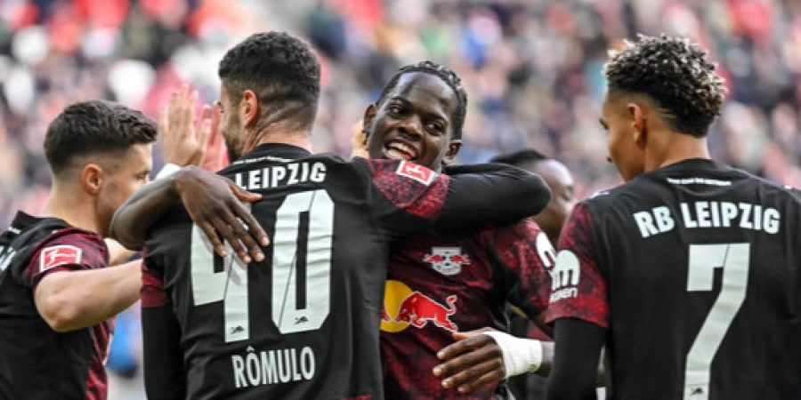 Прямая трансляция матча «Лейпциг» – «Штутгарт» в Бундеслиге