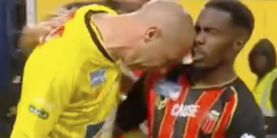 Борян строит всех в Саудовской Аравии